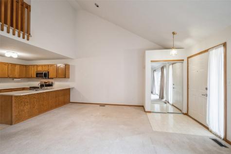 917 74th Street NE Cedar Rapids IA 52402