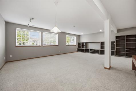 2940 Somerbrook Marion IA 52302