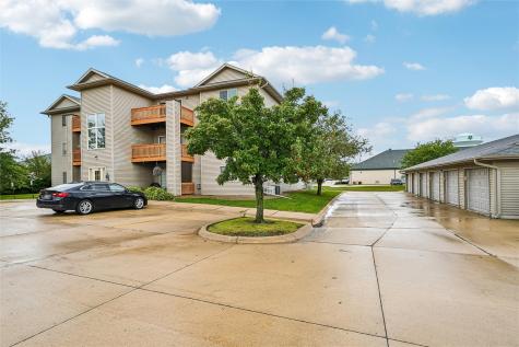 600 Colton Circle NE Cedar Rapids IA 52402