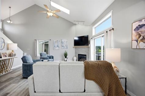 90 S Park Ridge Road North Liberty IA 52317
