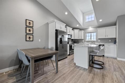 3002 Sherwood Drive Marion IA 52302