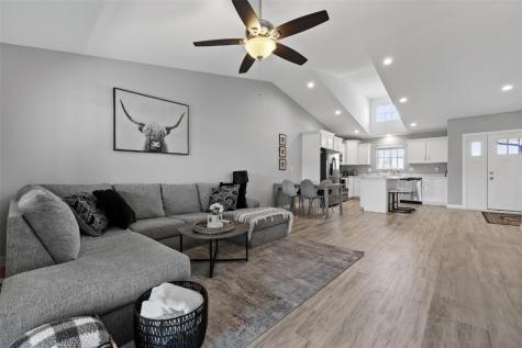 3002 Sherwood Drive Marion IA 52302