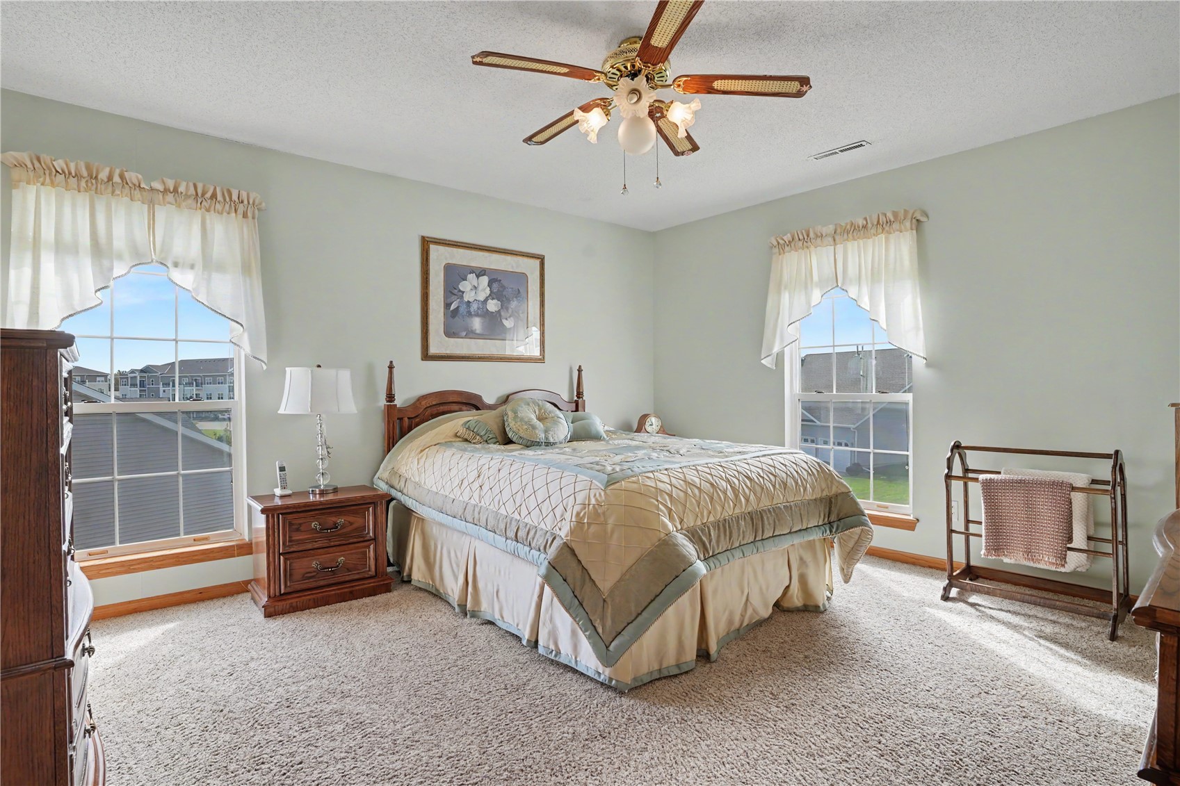 6317 Greenbriar Lane SW Cedar Rapids IA 52404