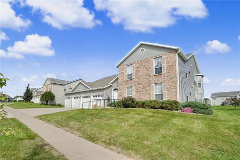 6317 Greenbriar Lane SW Cedar Rapids IA 52404