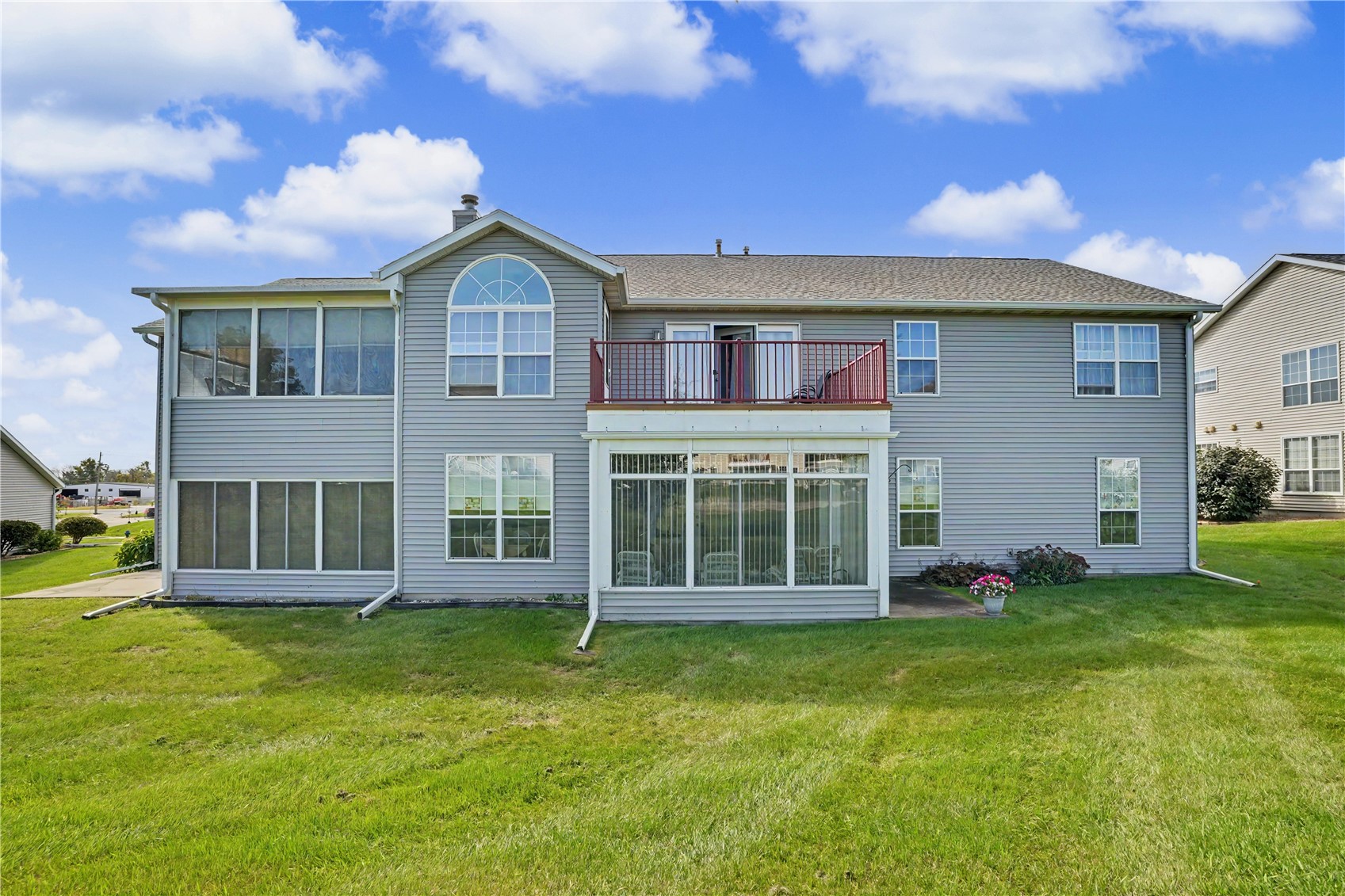 6317 Greenbriar Lane SW Cedar Rapids IA 52404