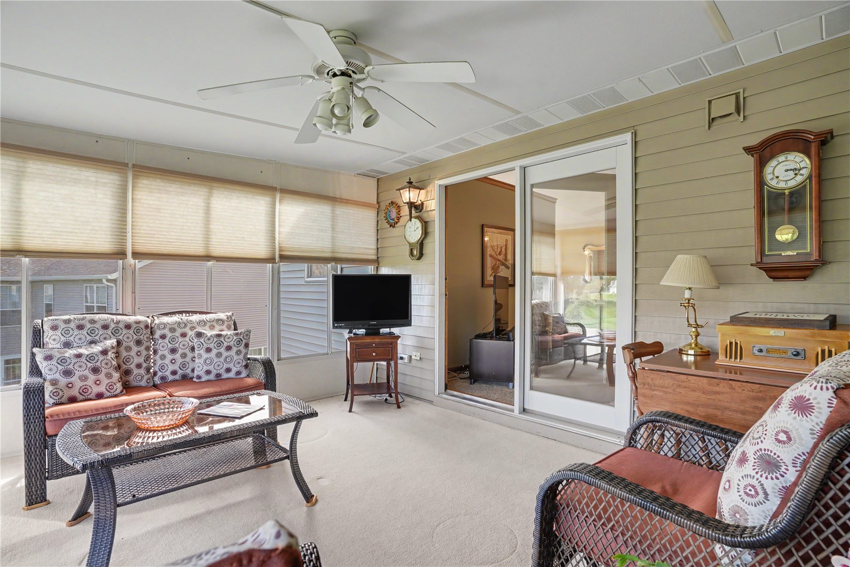 6317 Greenbriar Lane SW Cedar Rapids IA 52404