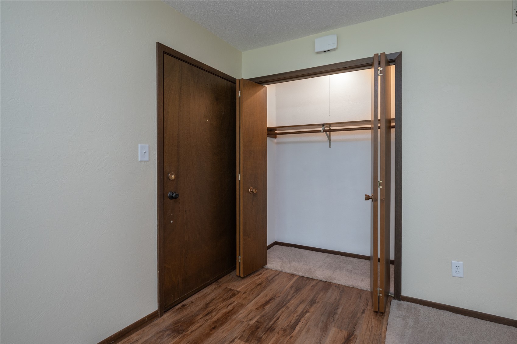 5703 Golden Court NE Cedar Rapids IA 52402