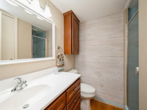 2222 1st Avenue NE Cedar Rapids IA 52402