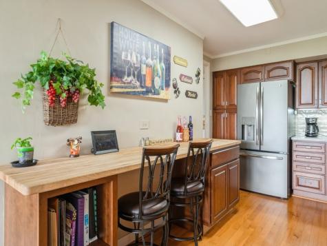 2222 1st Avenue NE Cedar Rapids IA 52402