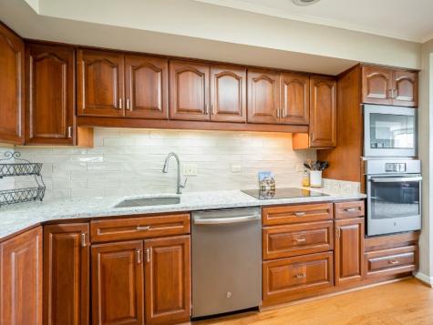 2222 1st Avenue NE Cedar Rapids IA 52402