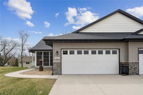 1603 Petrus NE Cedar Rapids IA 52402