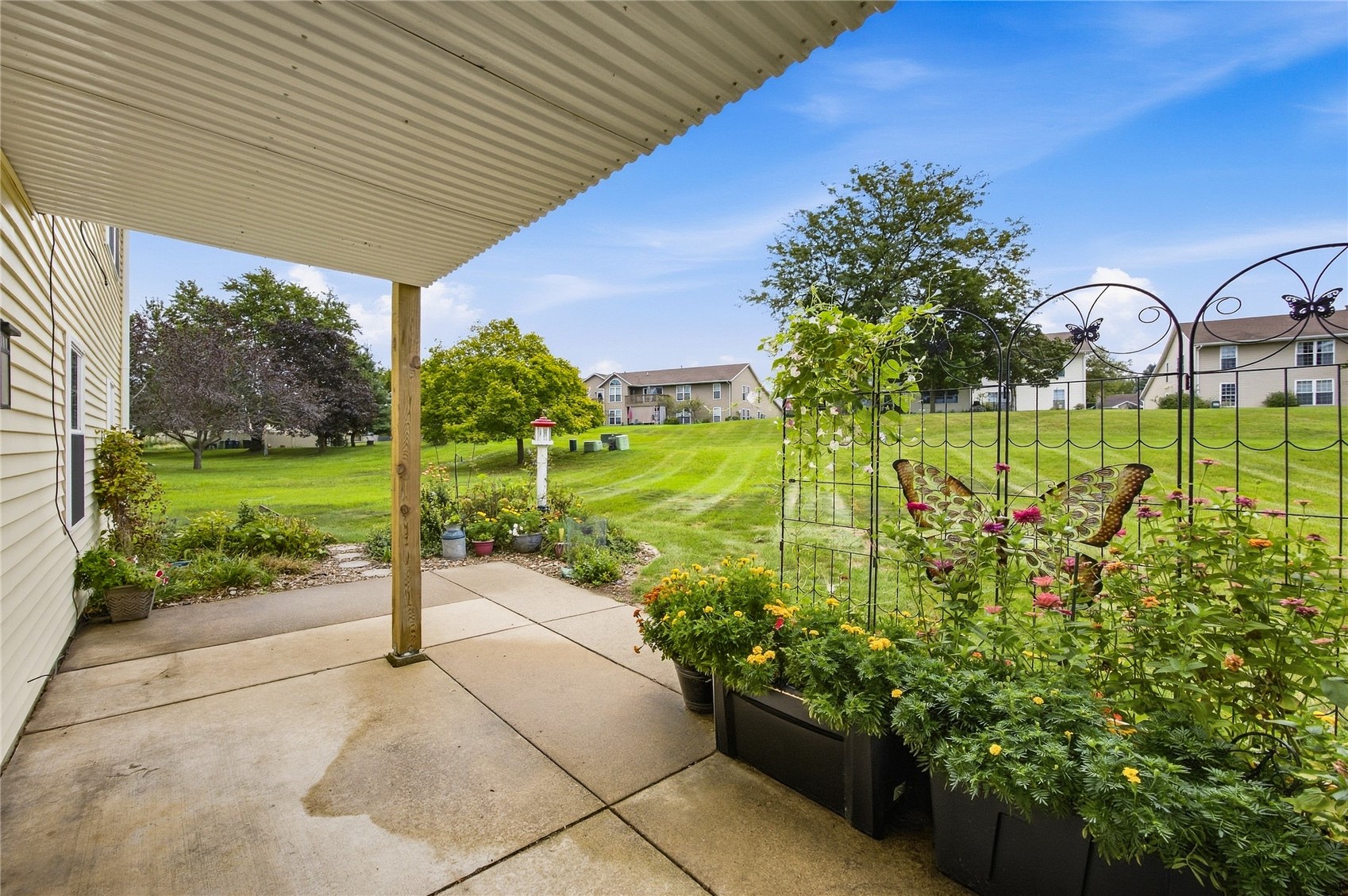 4019 Summerfield Lane NE Cedar Rapids IA 52402