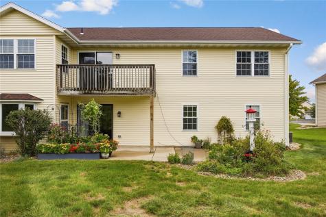 4019 Summerfield Lane NE Cedar Rapids IA 52402