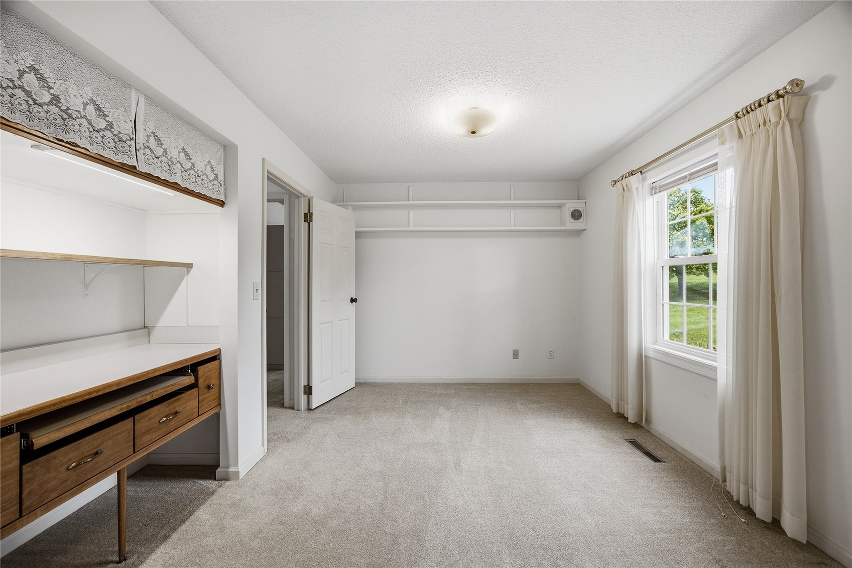 4019 Summerfield Lane NE Cedar Rapids IA 52402