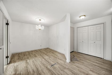 4019 Summerfield Lane NE Cedar Rapids IA 52402