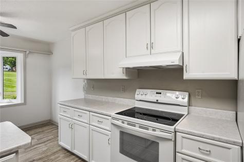 4019 Summerfield Lane NE Cedar Rapids IA 52402