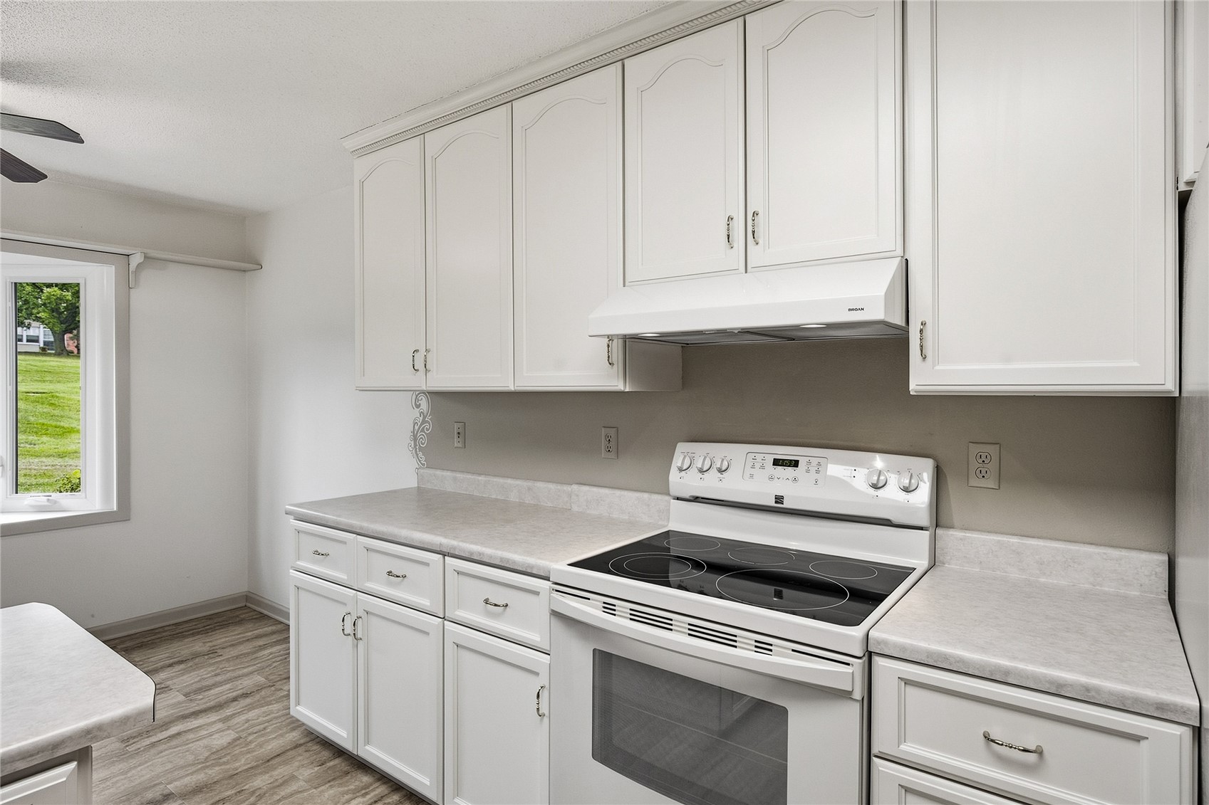 4019 Summerfield Lane NE Cedar Rapids IA 52402