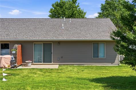 1495 Jaylen Lane North Liberty IA 52317