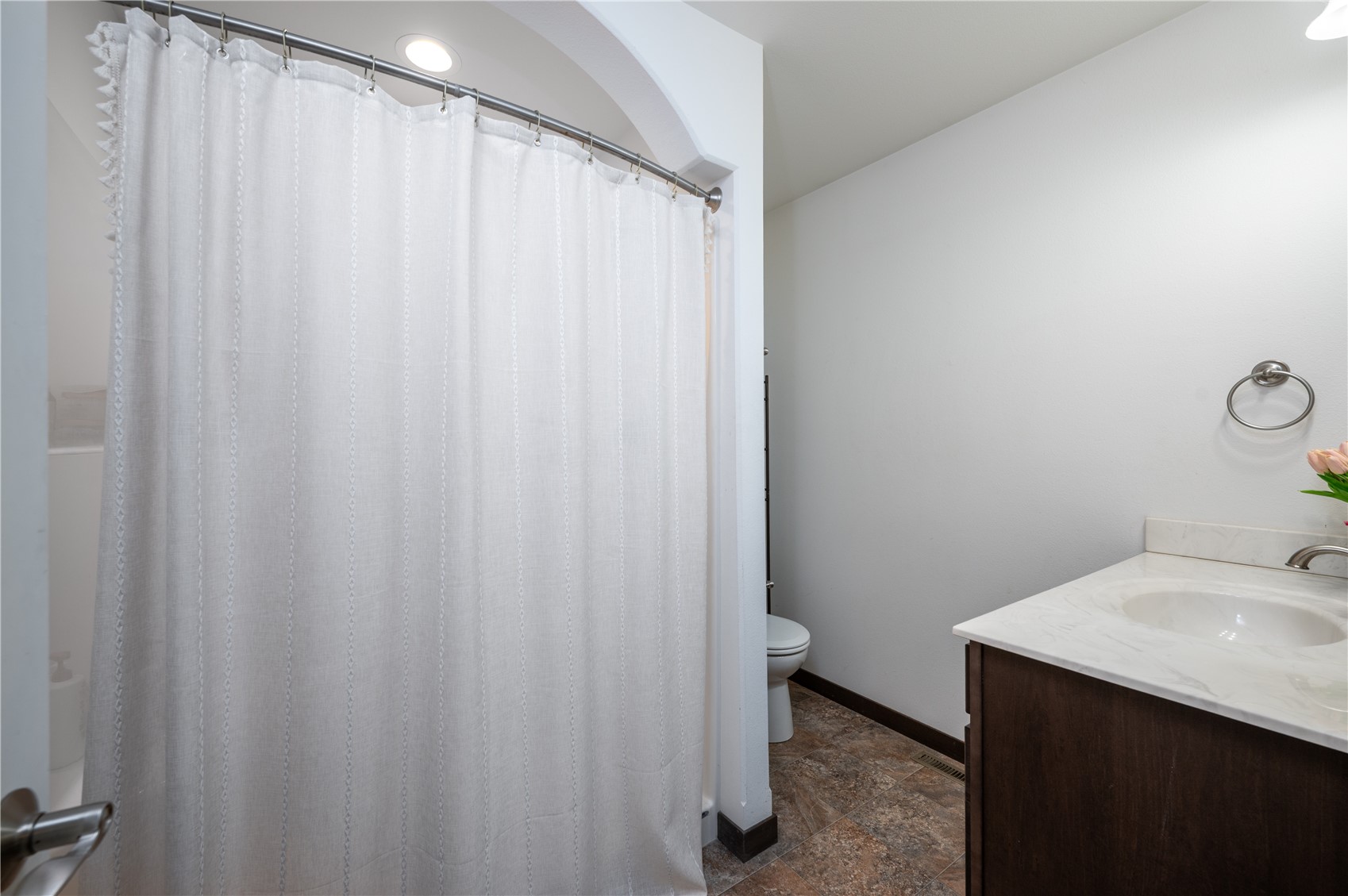 5415 Dostal SW Cedar Rapids IA 52404