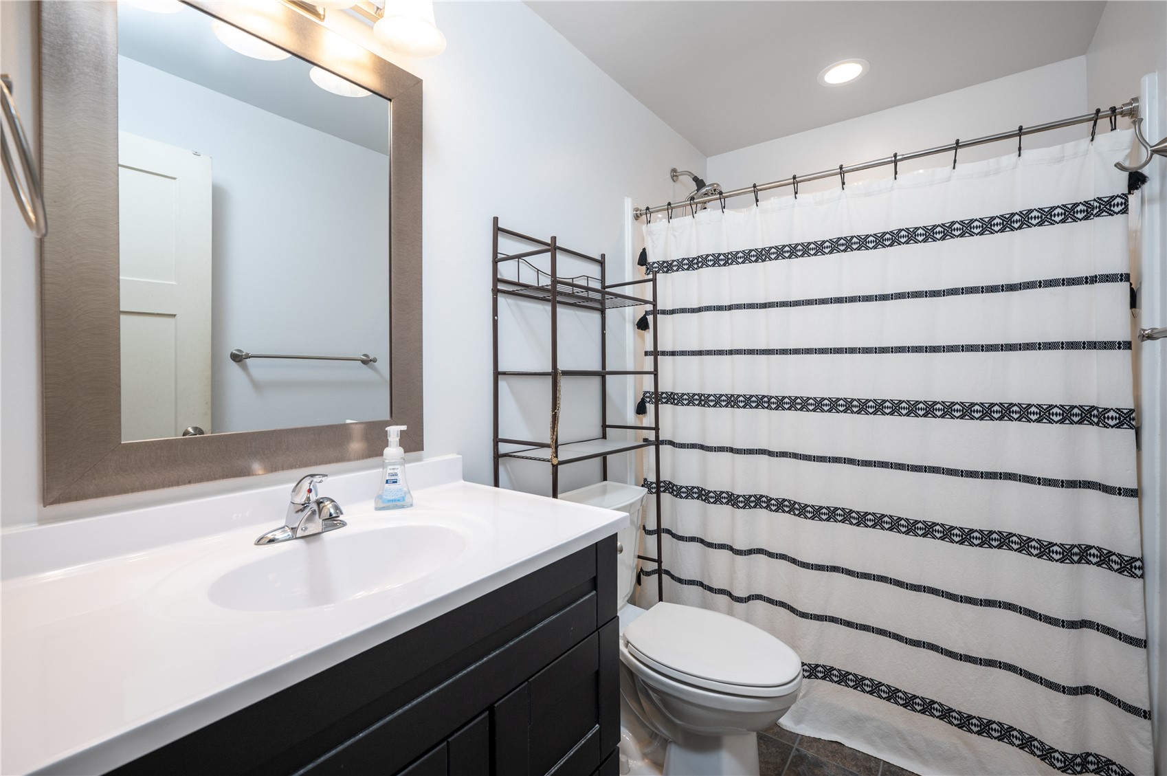 5415 Dostal SW Cedar Rapids IA 52404