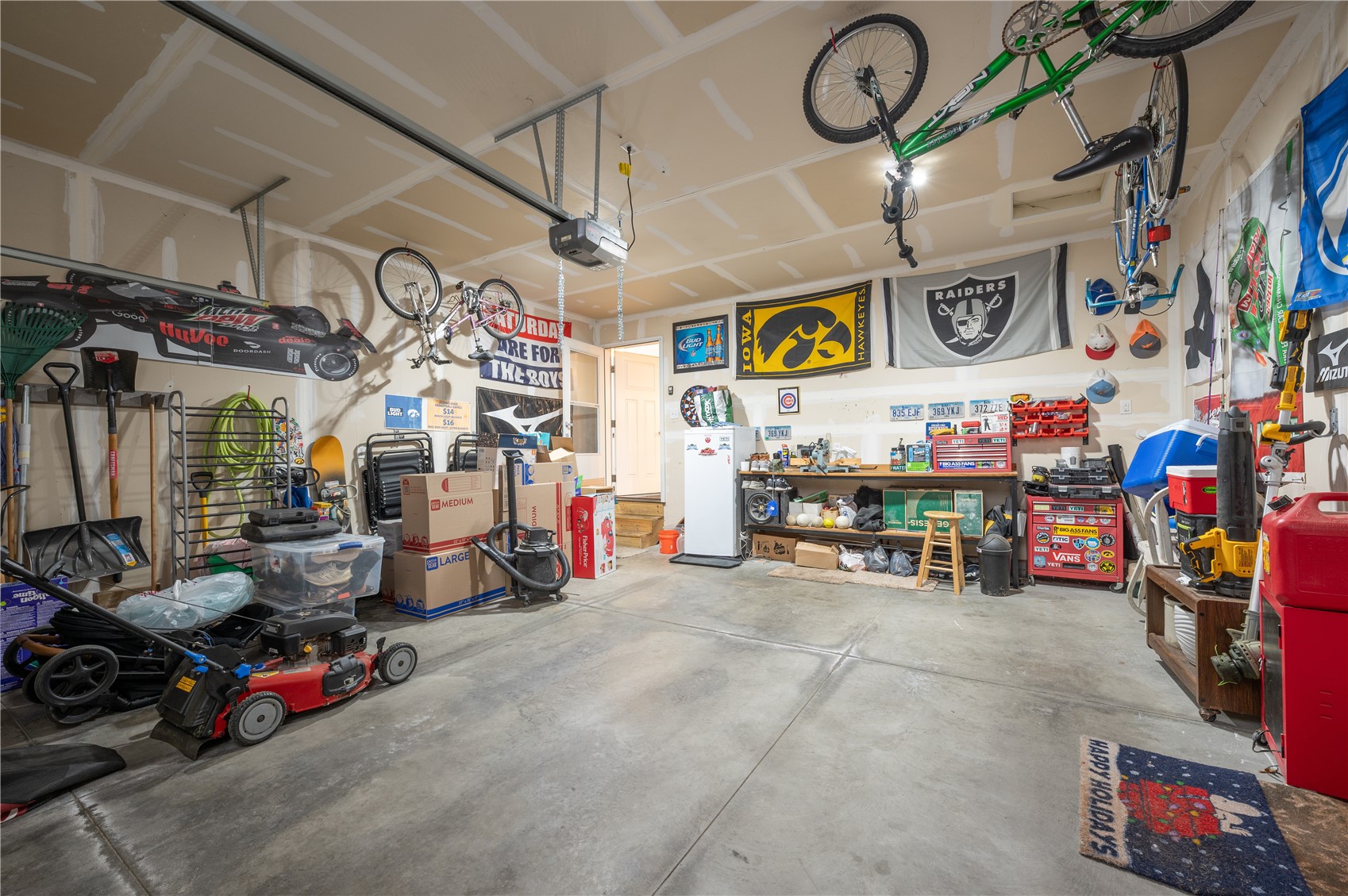 5415 Dostal SW Cedar Rapids IA 52404