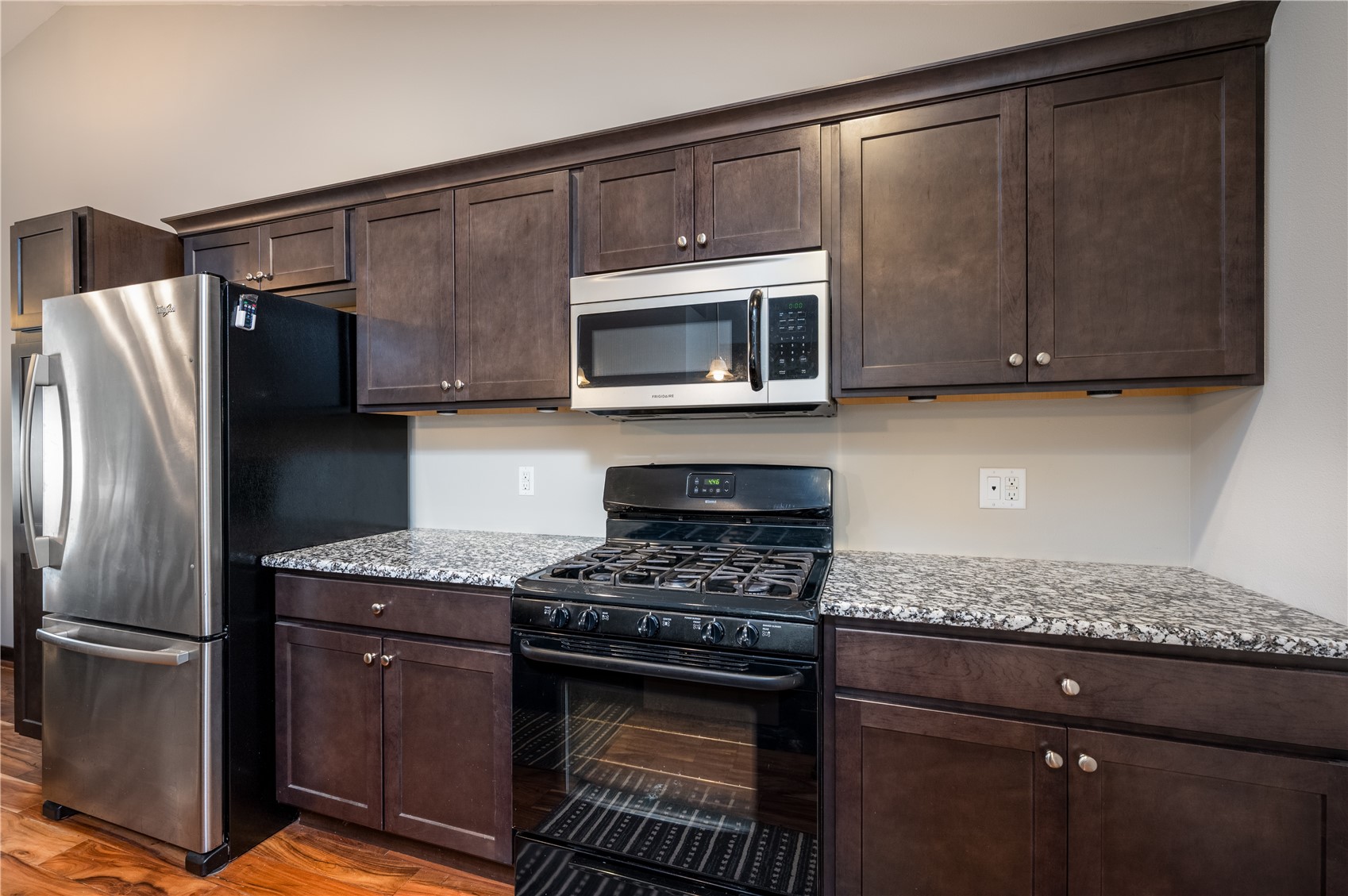 5415 Dostal SW Cedar Rapids IA 52404