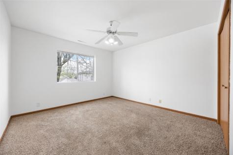 4619 1st Avenue SW Cedar Rapids IA 52404