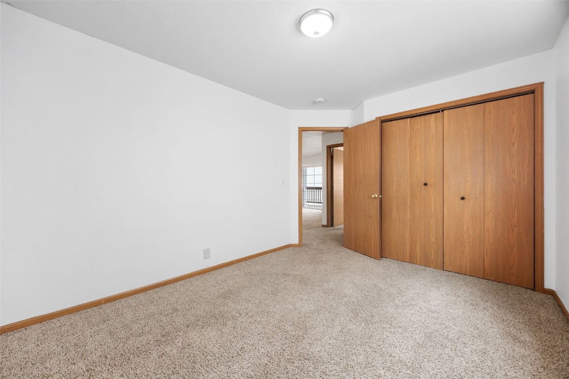 4619 1st Avenue SW Cedar Rapids IA 52404