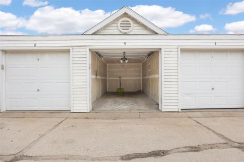 4619 1st Avenue SW Cedar Rapids IA 52404