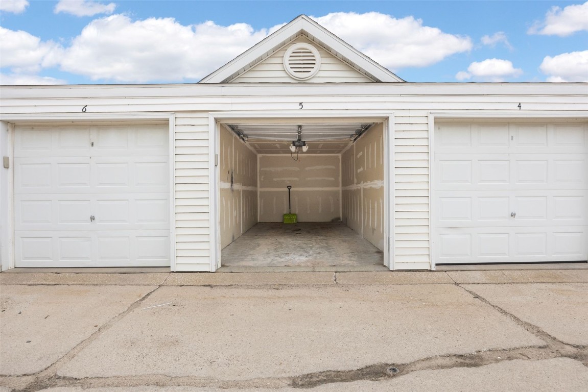 4619 1st Avenue SW Cedar Rapids IA 52404