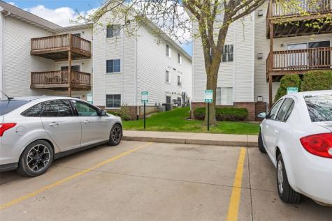 4619 1st Avenue SW Cedar Rapids IA 52404