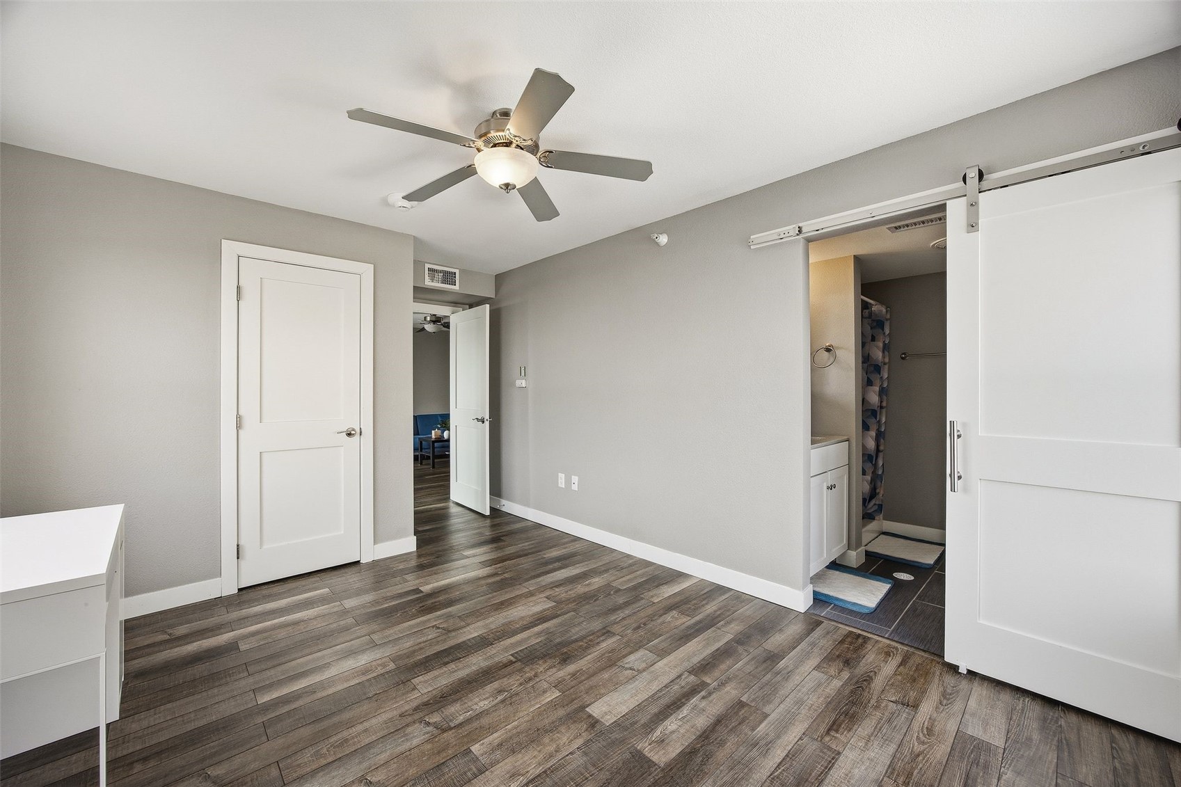 332 S Linn Street Iowa City IA 52240