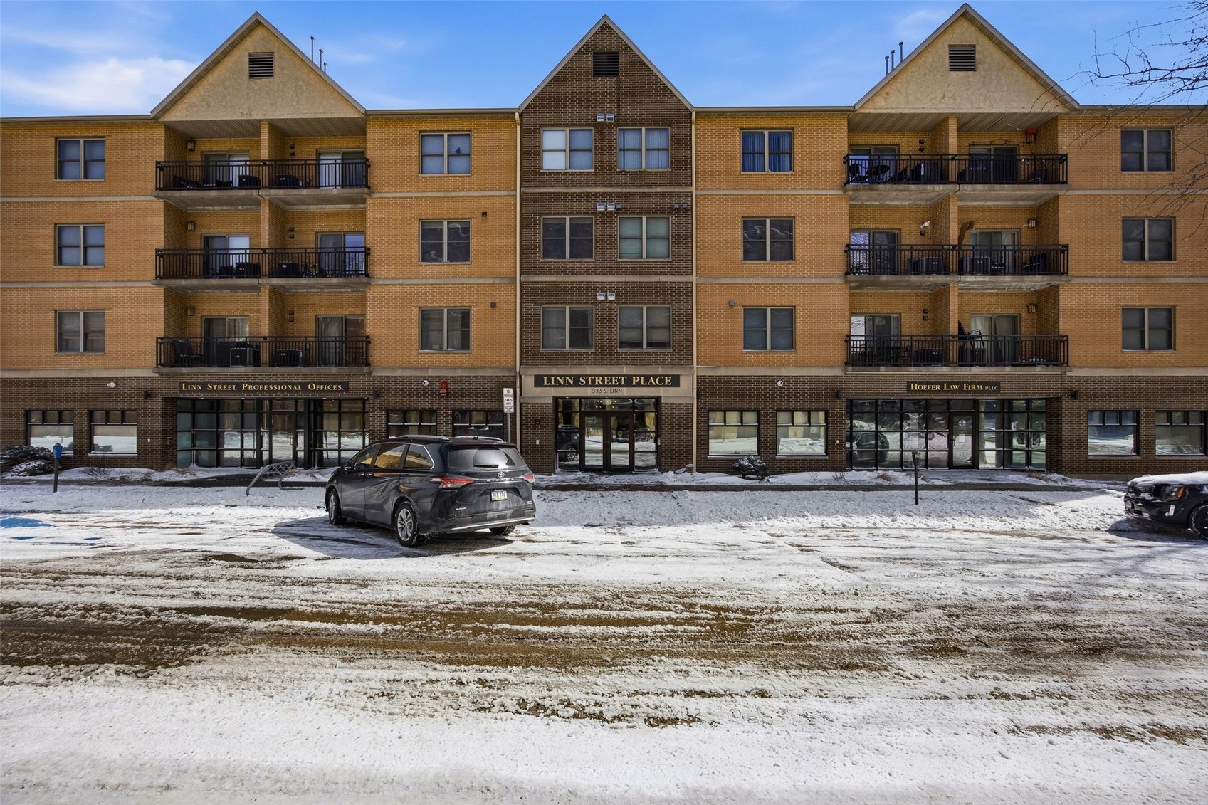 332 S Linn Street Iowa City IA 52240