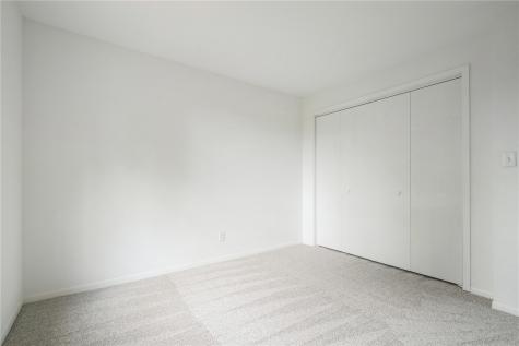 5715 Golden Court NE Cedar Rapids IA 52402