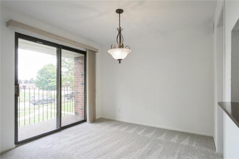 5715 Golden Court NE Cedar Rapids IA 52402