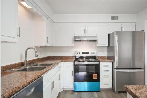 5715 Golden Court NE Cedar Rapids IA 52402