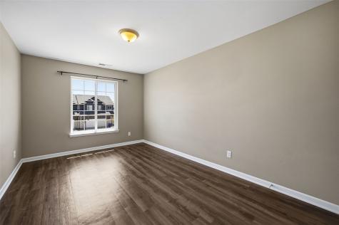 1132 Mary Lane North Liberty IA 52317