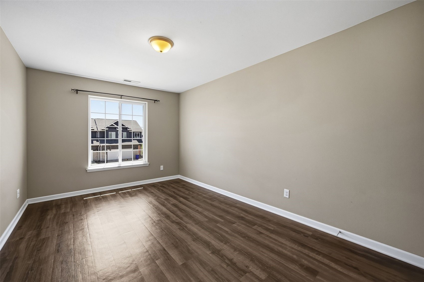 1132 Mary Lane North Liberty IA 52317