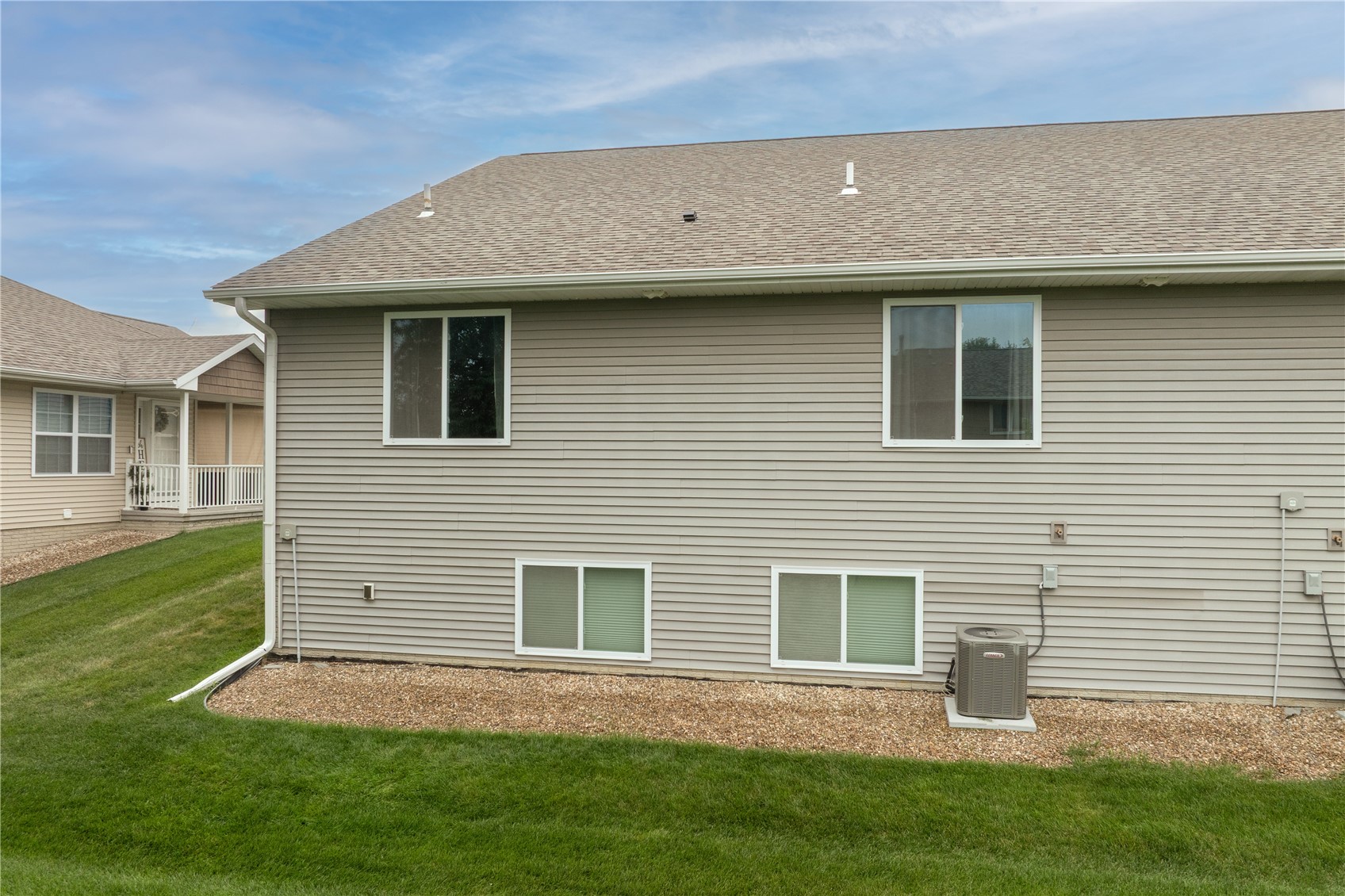 7506 Summerset Avenue NE Cedar Rapids IA 52402