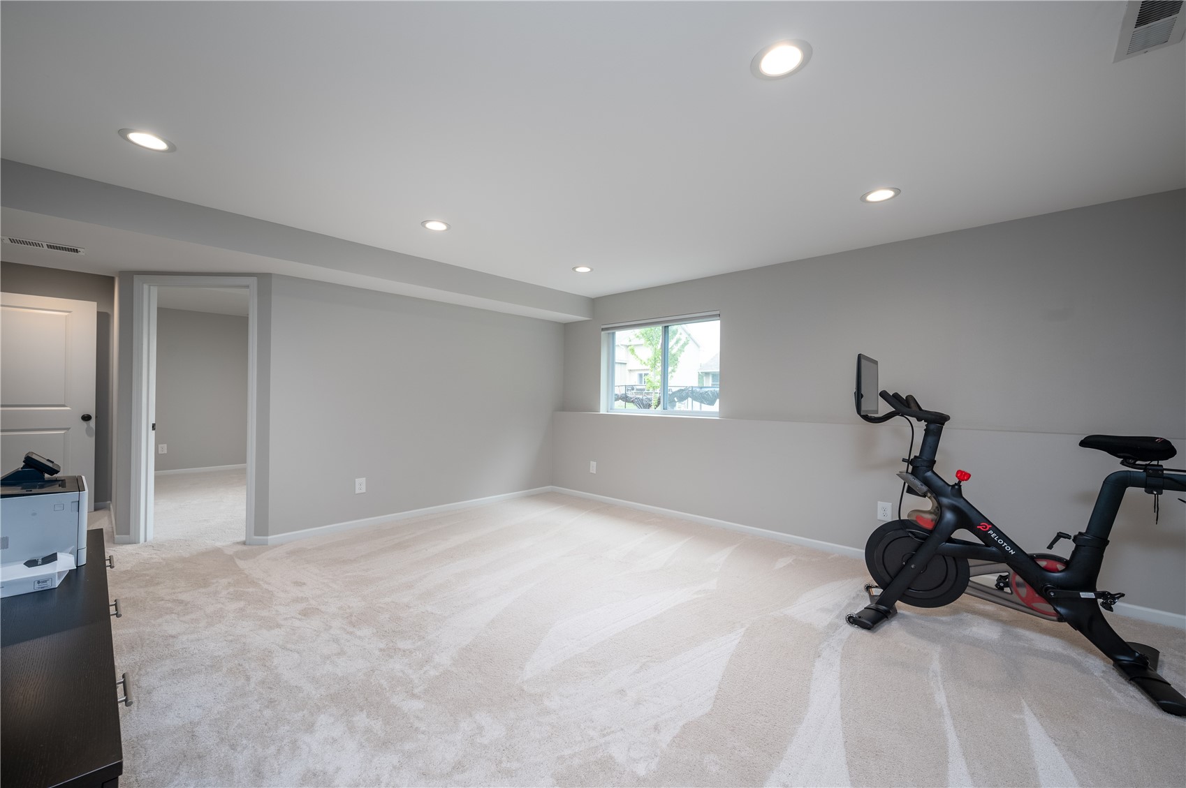 7506 Summerset Avenue NE Cedar Rapids IA 52402
