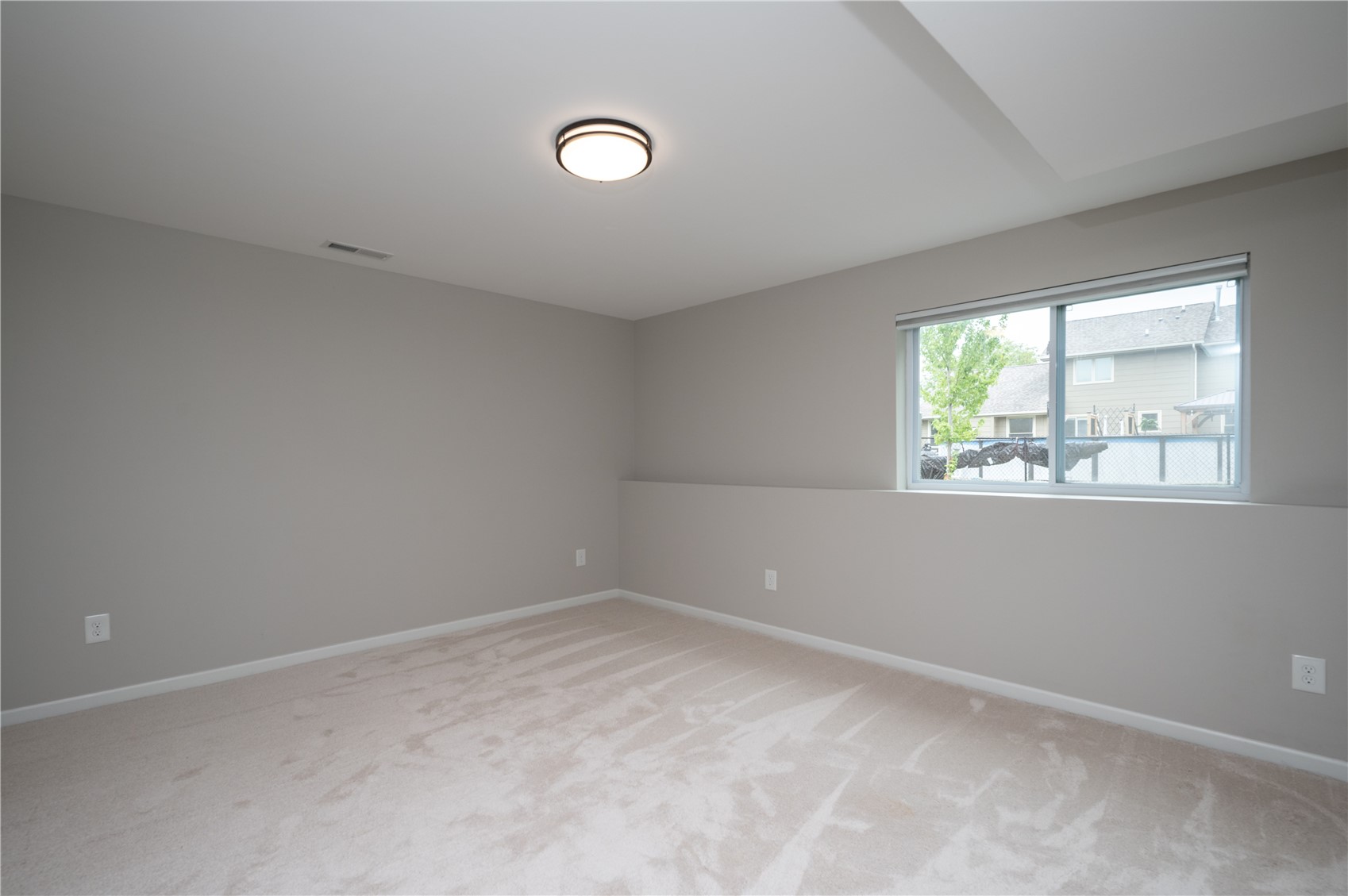 7506 Summerset Avenue NE Cedar Rapids IA 52402