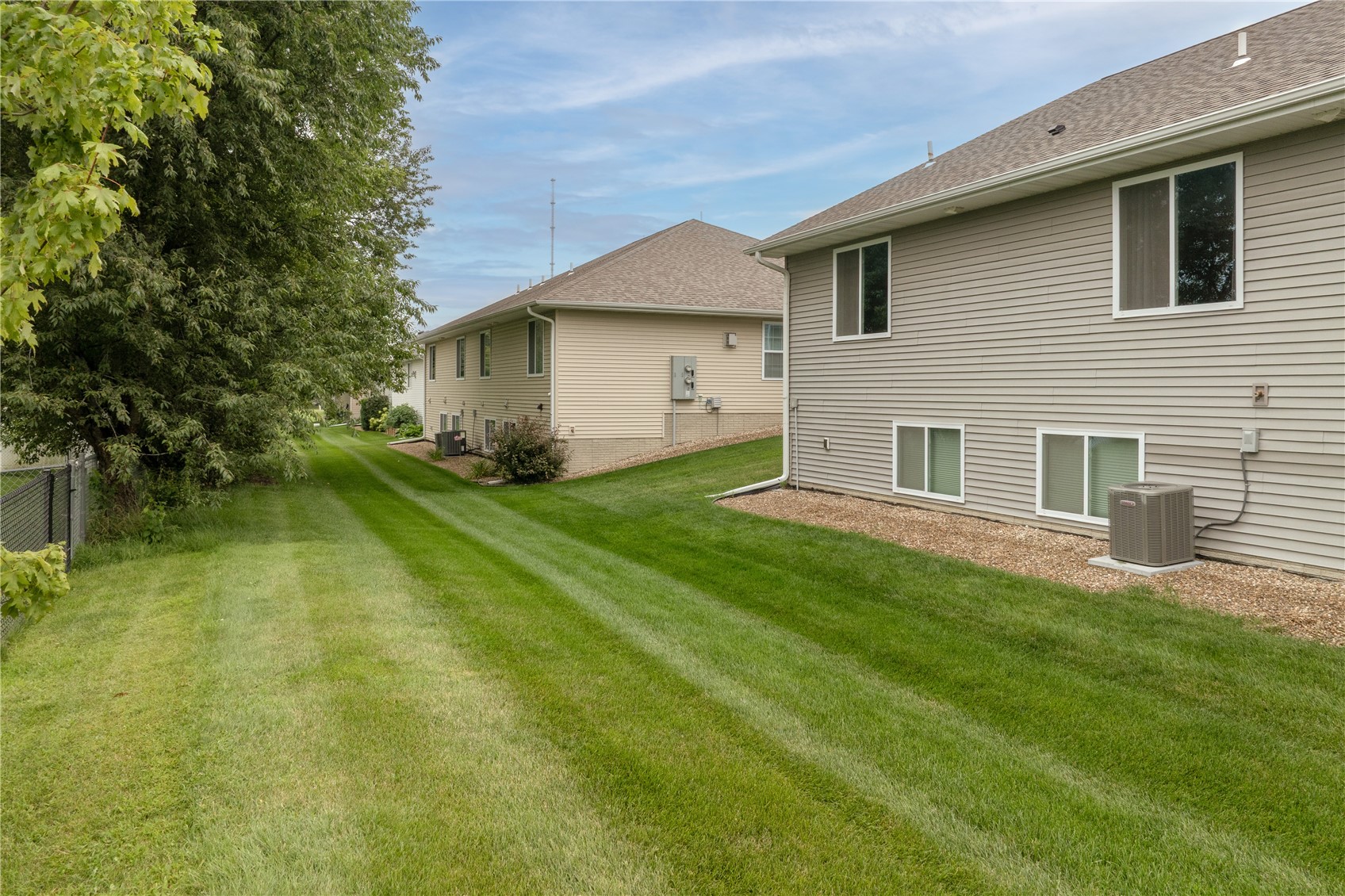 7506 Summerset Avenue NE Cedar Rapids IA 52402