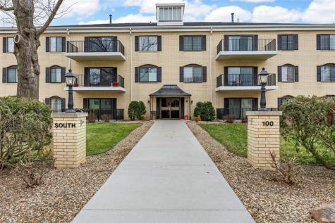 100 Thompson Drive SE Cedar Rapids IA 52403