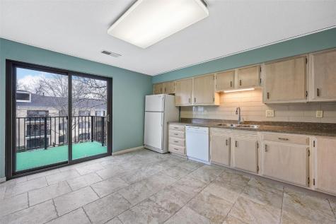 100 Thompson Drive SE Cedar Rapids IA 52403