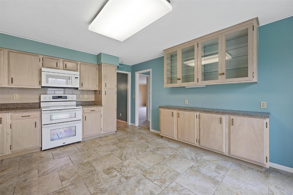 100 Thompson Drive SE Cedar Rapids IA 52403