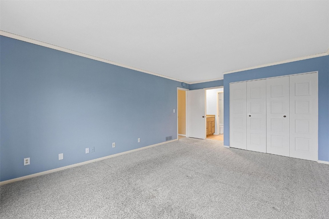 100 Thompson Drive SE Cedar Rapids IA 52403