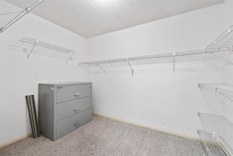 100 Thompson Drive SE Cedar Rapids IA 52403