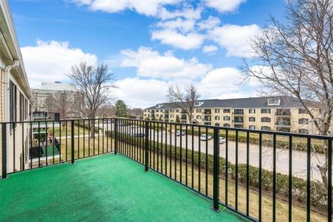 100 Thompson Drive SE Cedar Rapids IA 52403