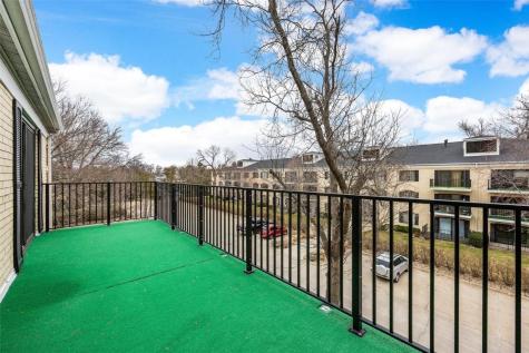 100 Thompson Drive SE Cedar Rapids IA 52403