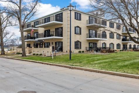100 Thompson Drive SE Cedar Rapids IA 52403